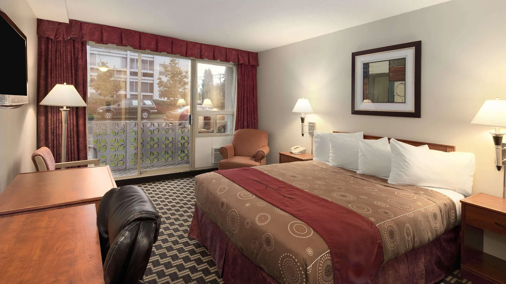 Travelodge By Wyndham Nanaimo Hotel