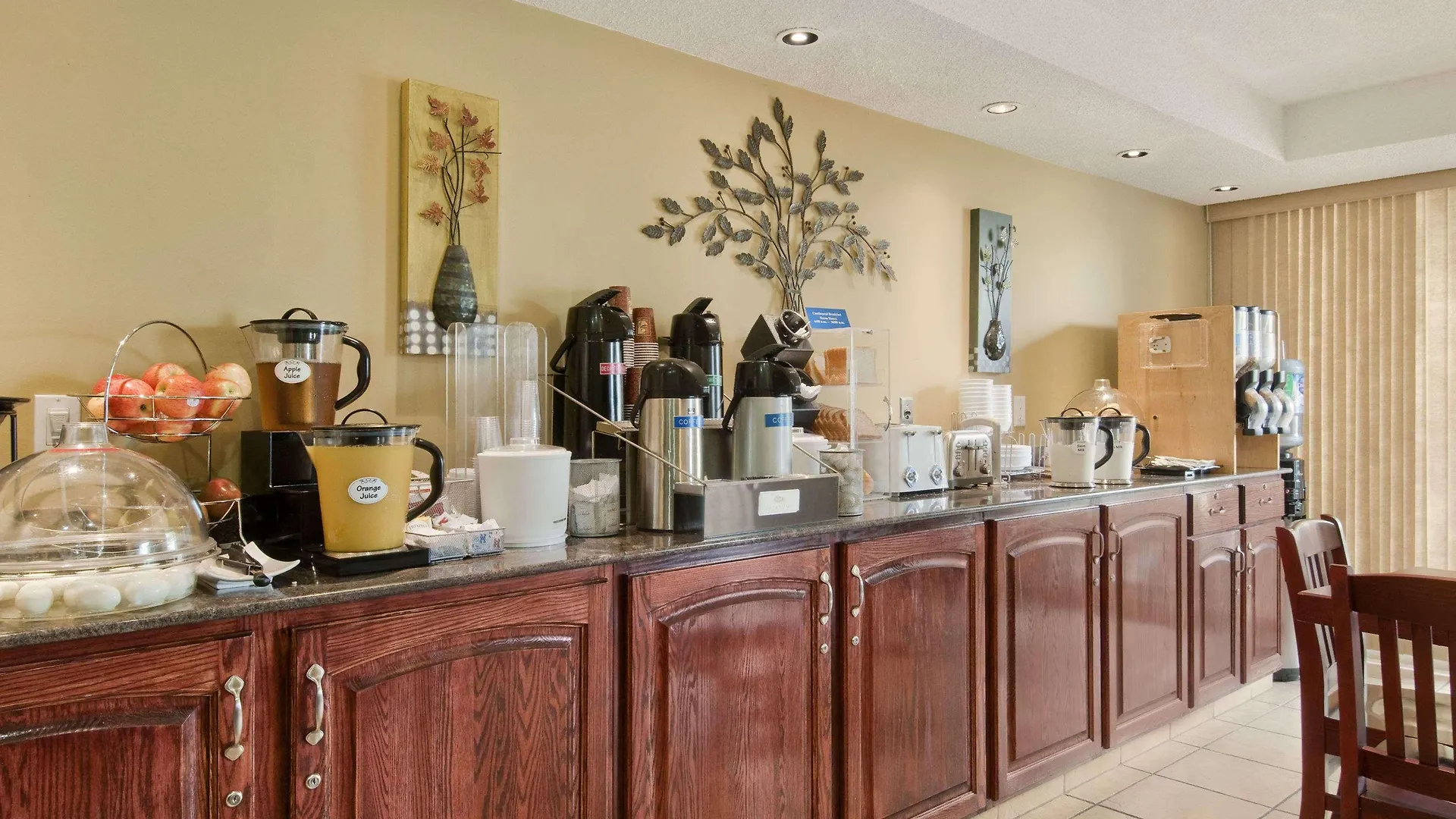 Travelodge By Wyndham Nanaimo Canada
