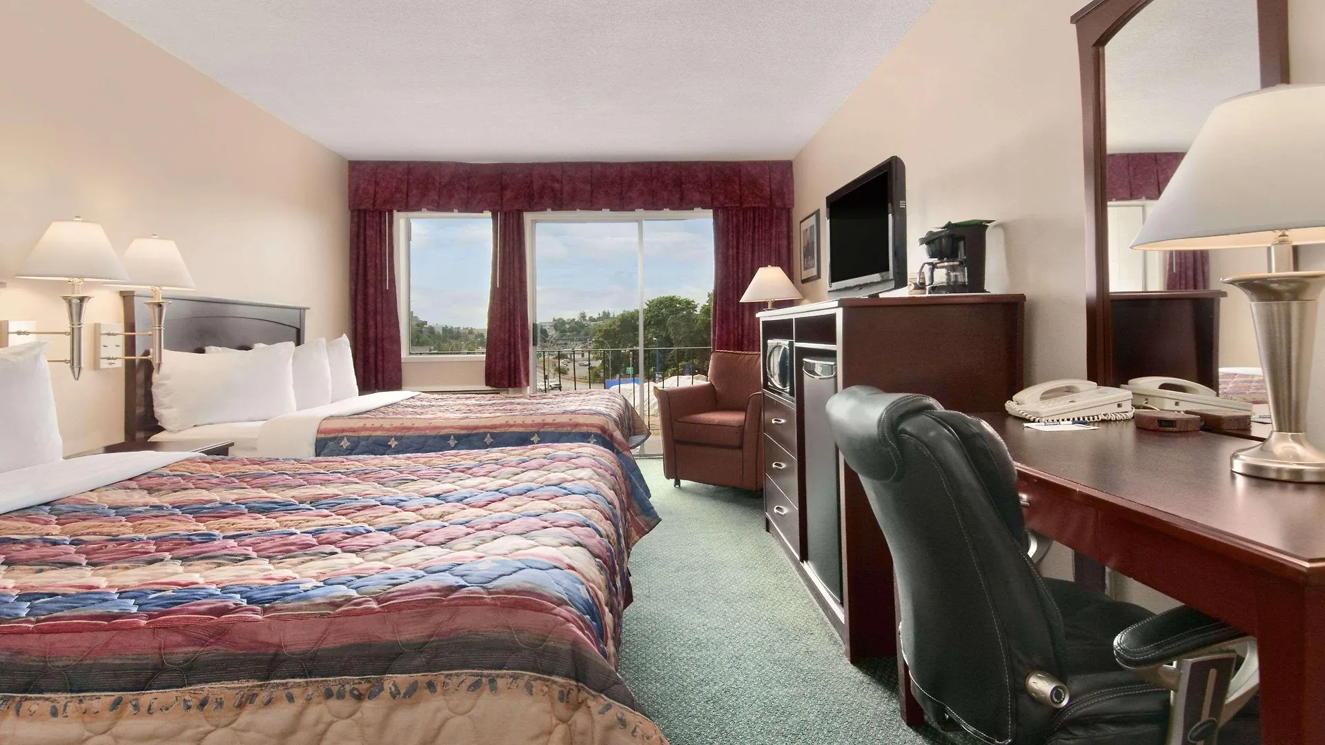 Travelodge By Wyndham Nanaimo 2*,  Canada