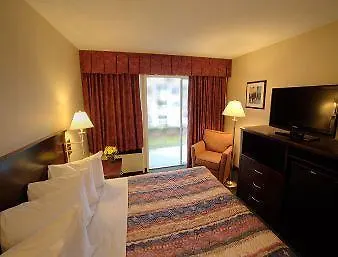 Travelodge By Wyndham Nanaimo Hotel