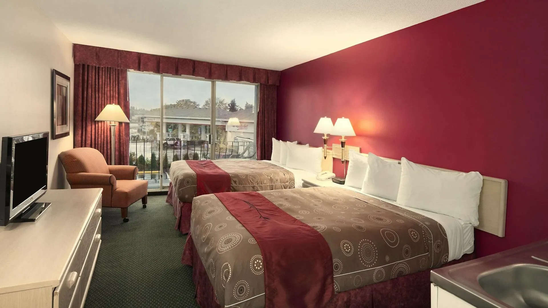 Travelodge By Wyndham Nanaimo